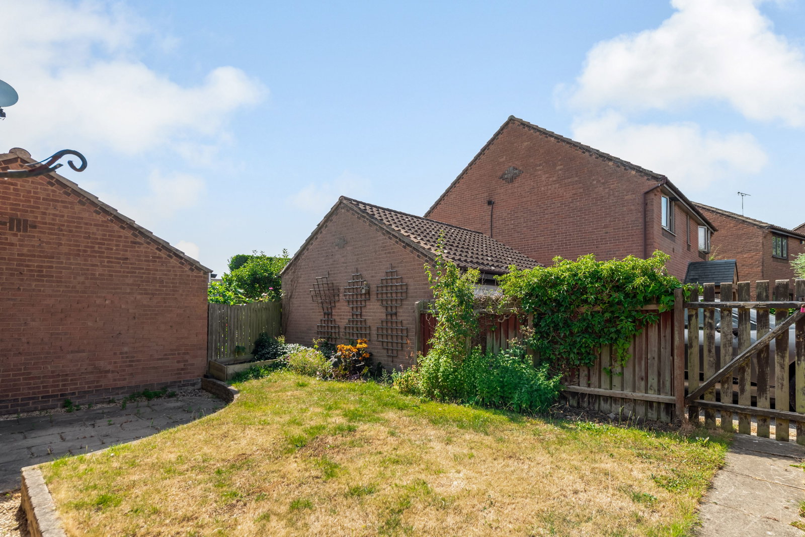 Detached House in York 5