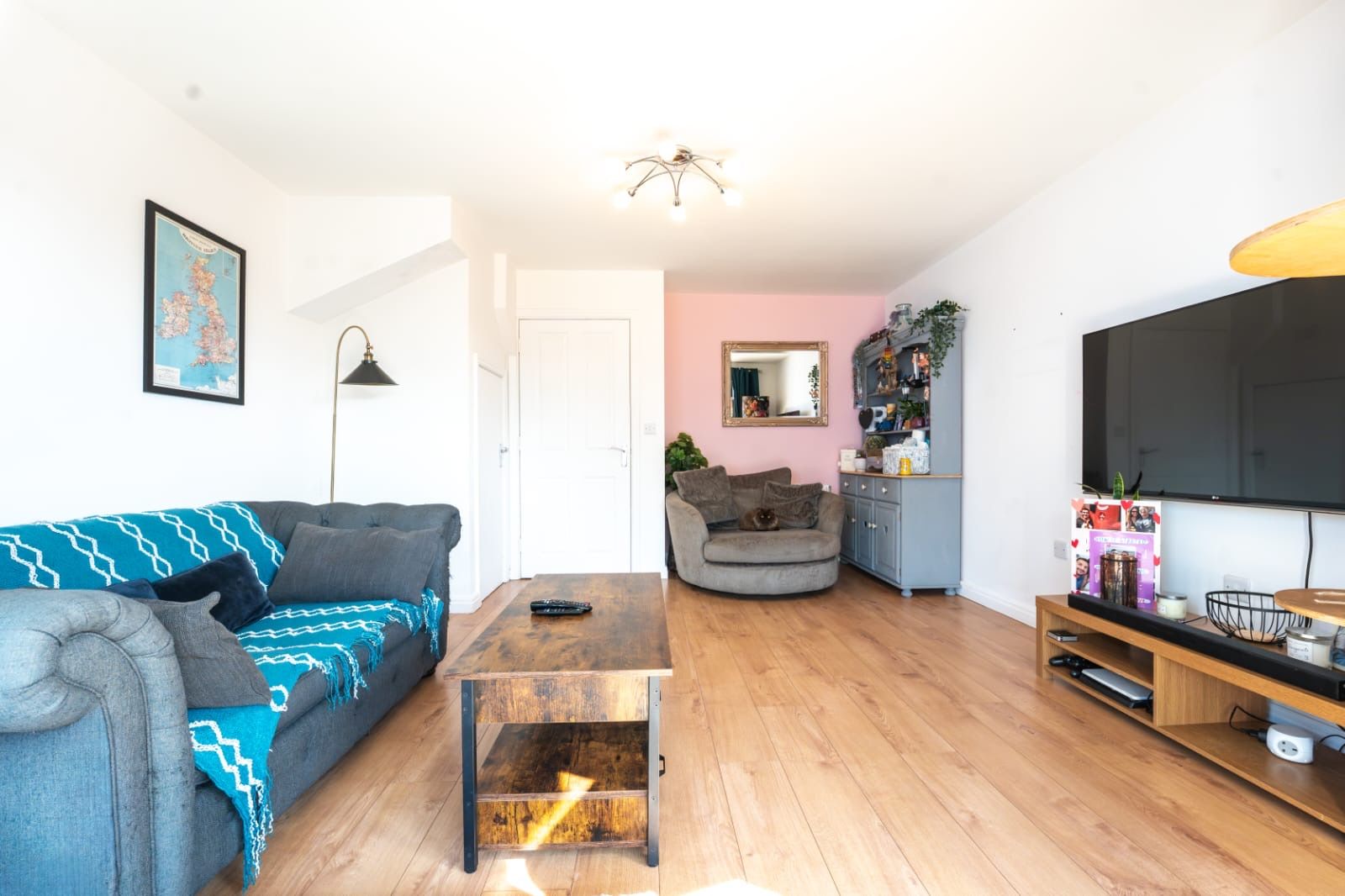 Town House for sale in Nottingham, Cavell Grove, Hucknall, Nottingham, NG15 7WD