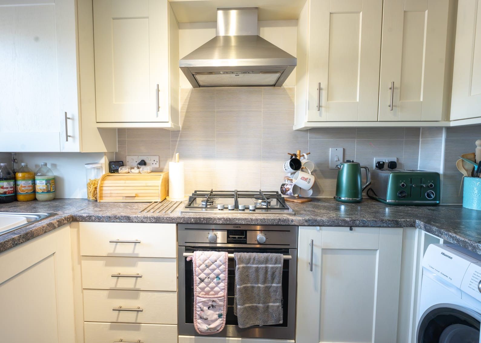Town House for sale in Nottingham, Cavell Grove, Hucknall, Nottingham, NG15 7WD