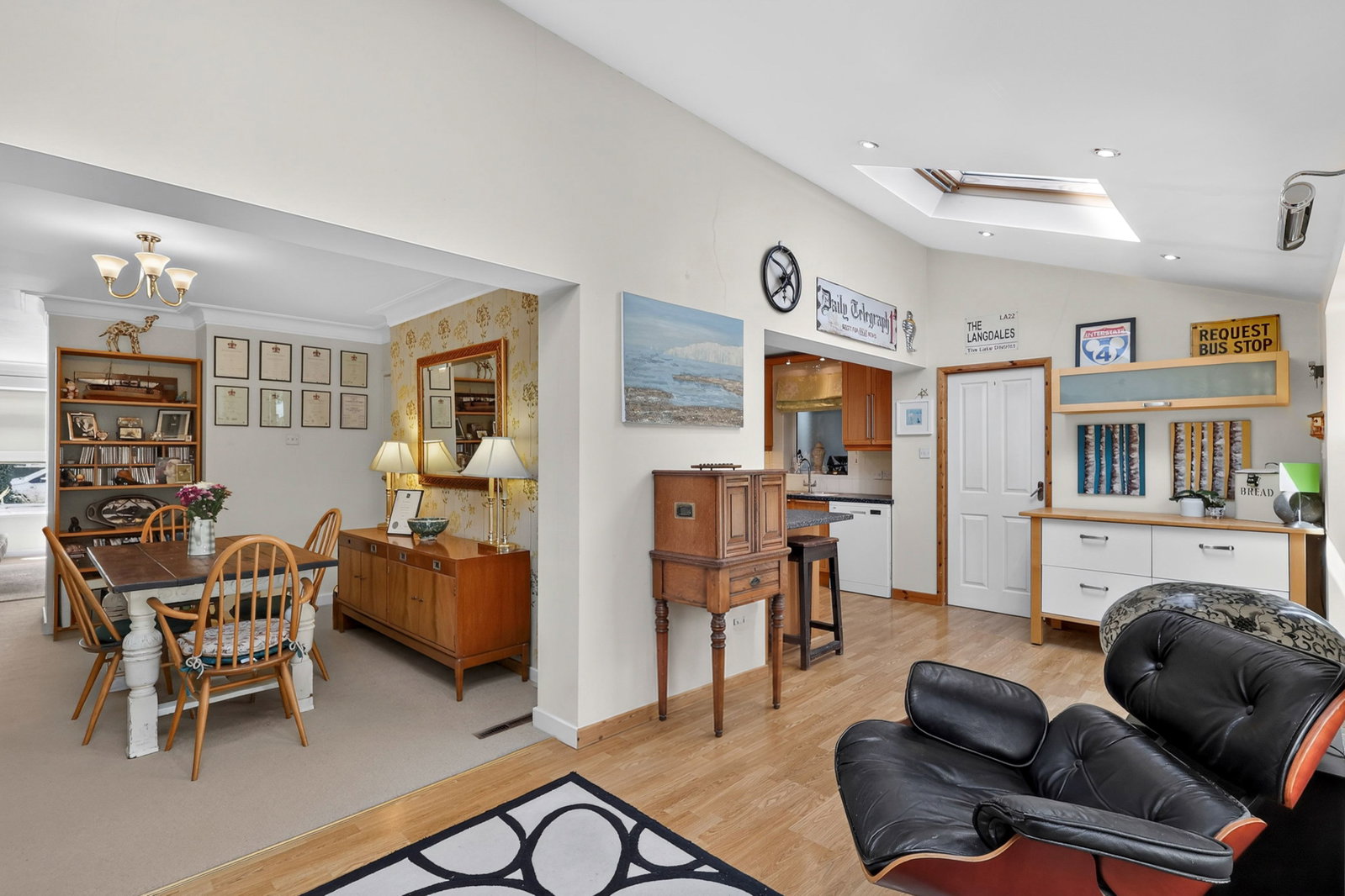 Detached House for sale in Thorpe Bay, Dungannon Chase, Thorpe Bay, SS1