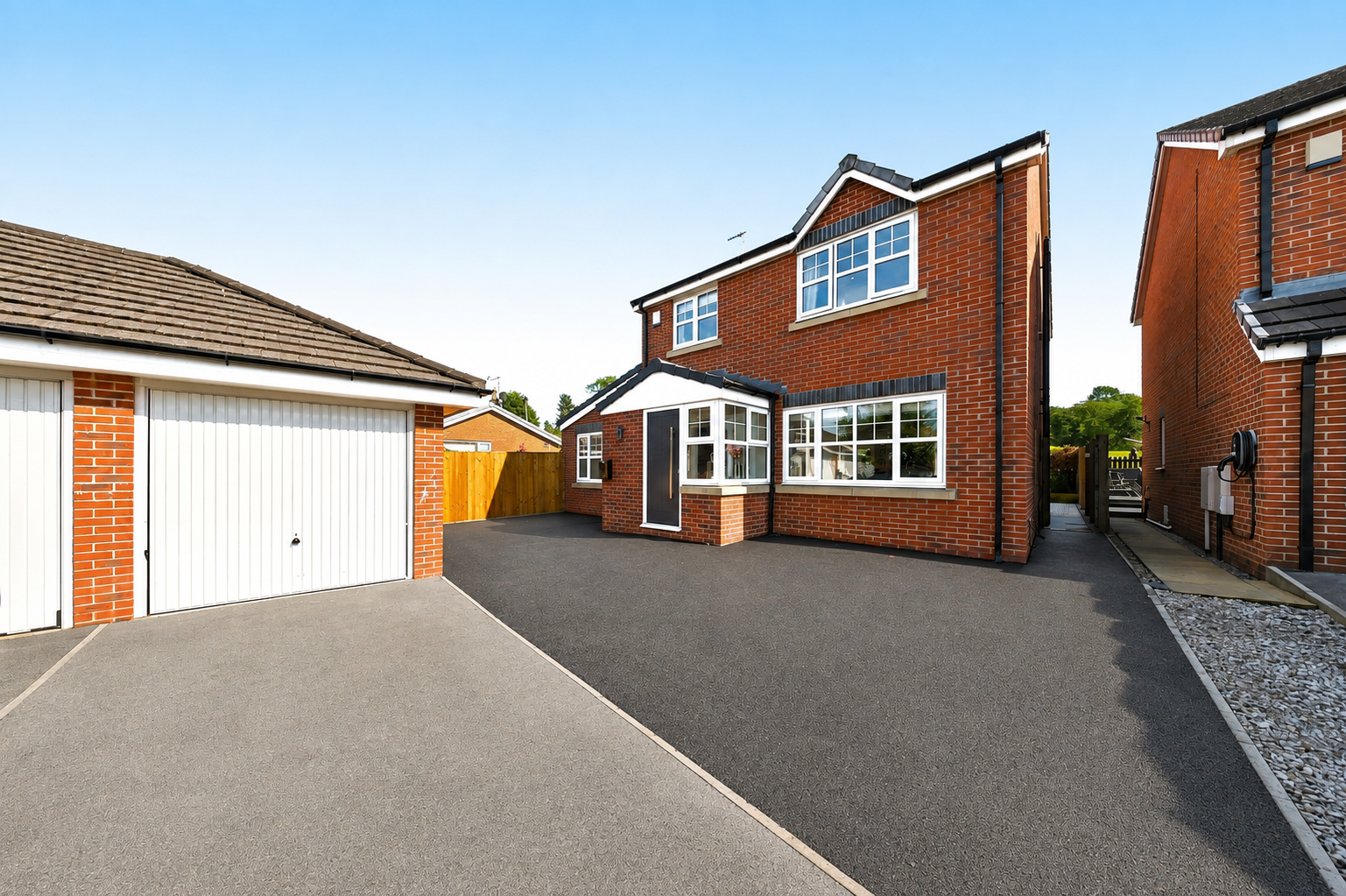 Detached House in Blackburn