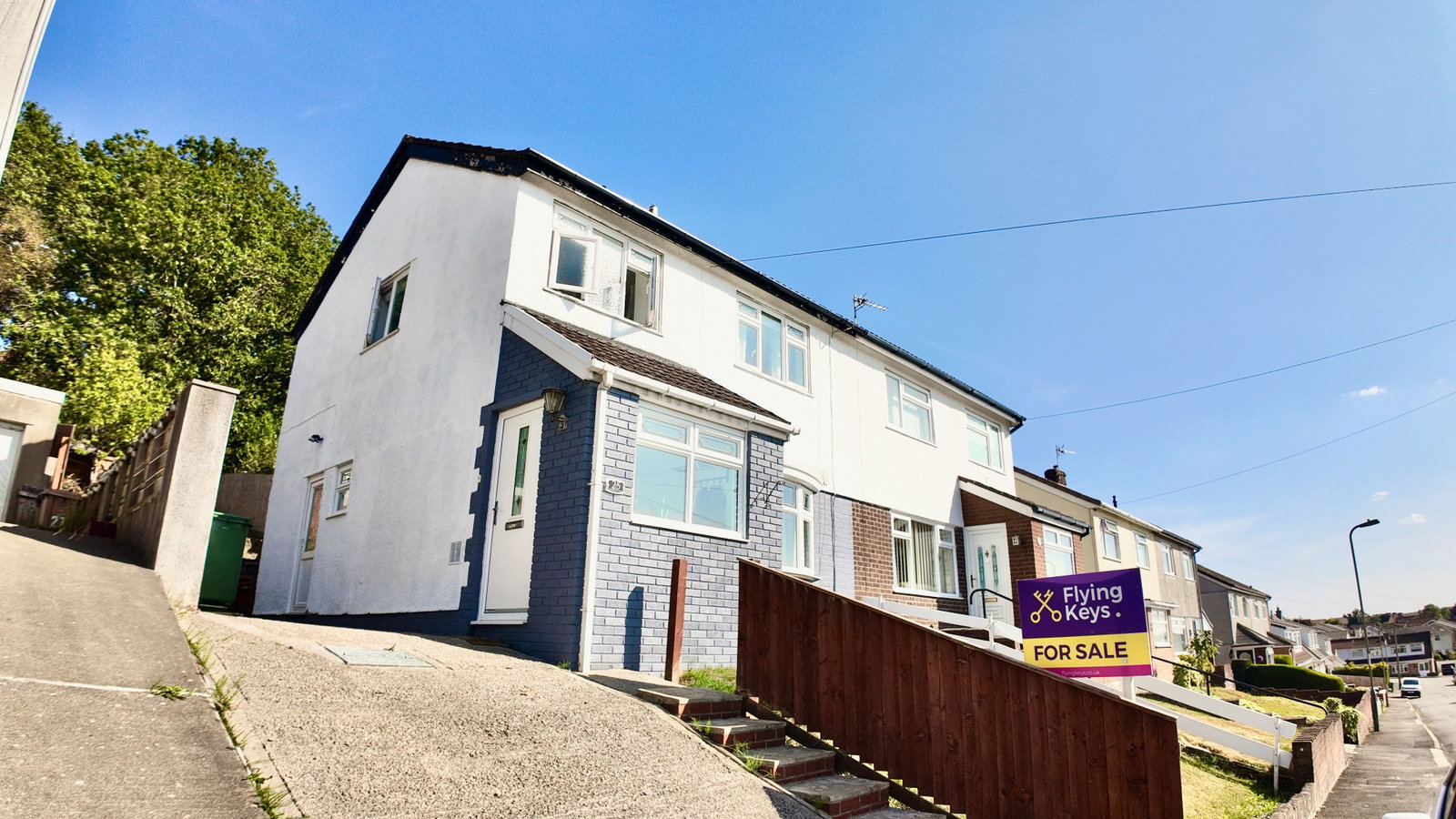 Semi Detached House for sale in Blackwood, Mandeville Road, Bonnie View, Blackwood, NP12 3PH, 893 m²