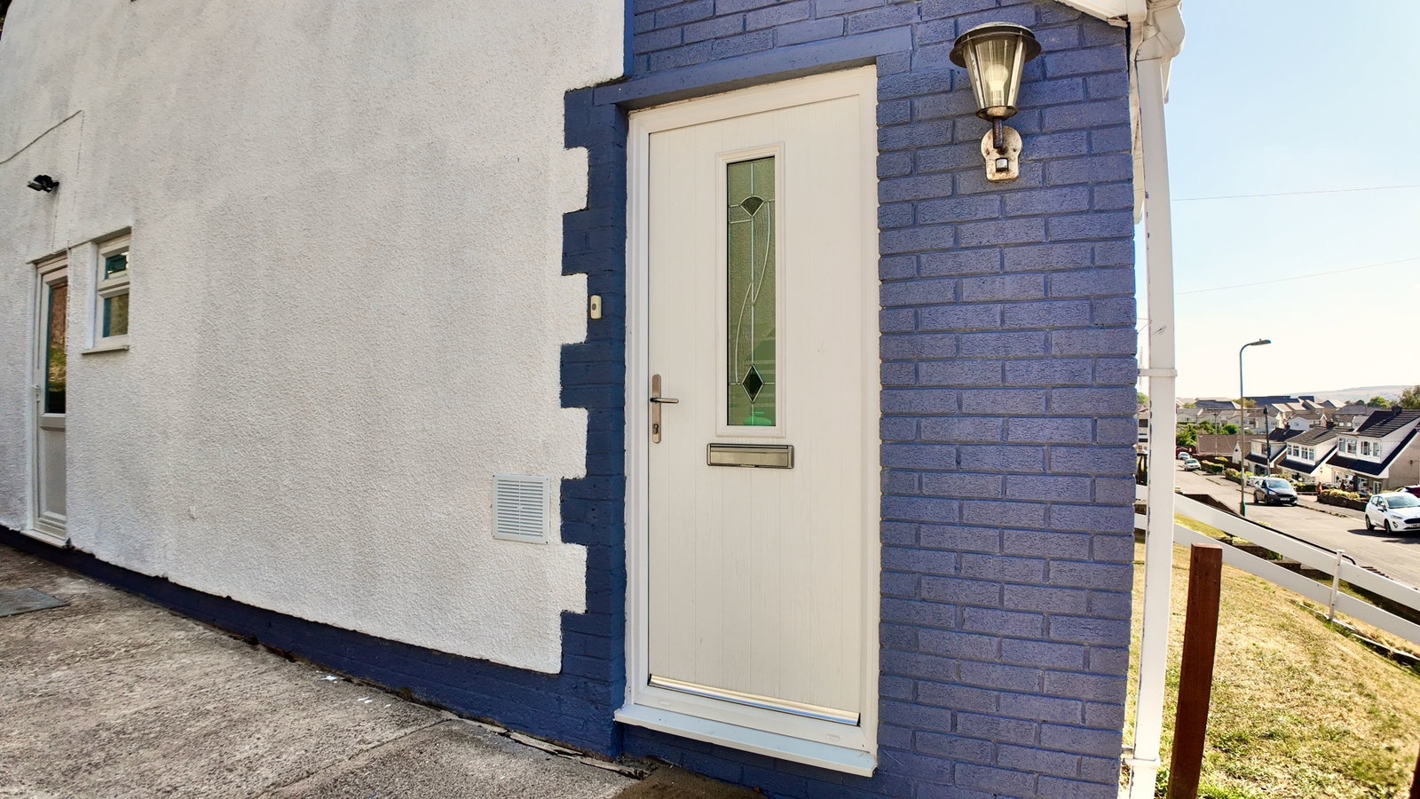Semi Detached House for sale in Blackwood, Mandeville Road, Bonnie View, Blackwood, NP12 3PH, 893 m²