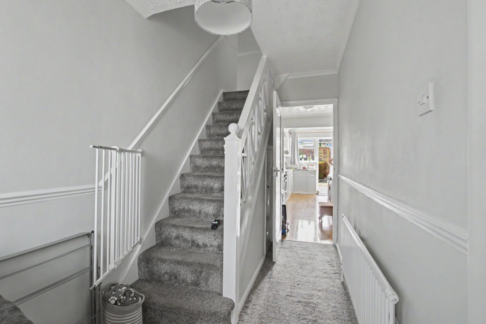 Terraced House in Romford 5