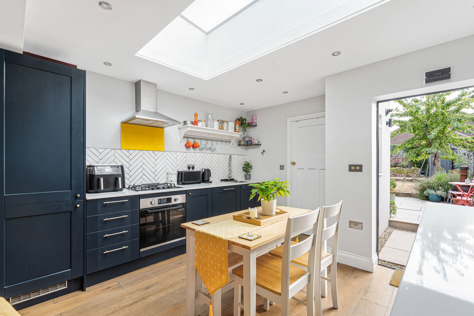 Terraced House for sale in Cheltenham, Moorend Street, Cheltenham, GL53 0EH, 831 m²