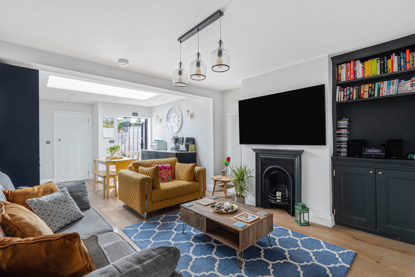 Terraced House for sale in Cheltenham, Moorend Street, Cheltenham, GL53 0EH, 831 m²
