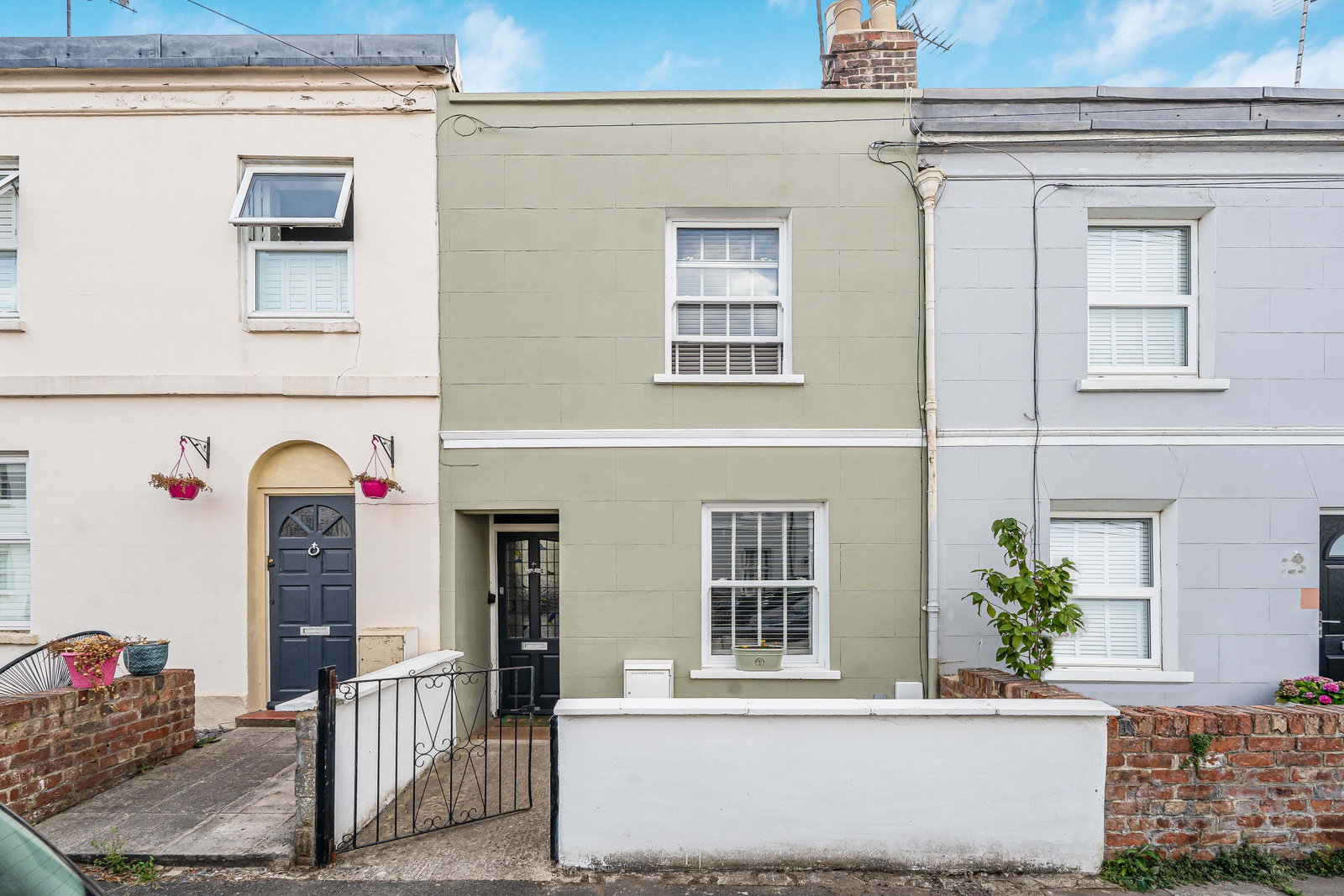 Terraced House in Cheltenham 3