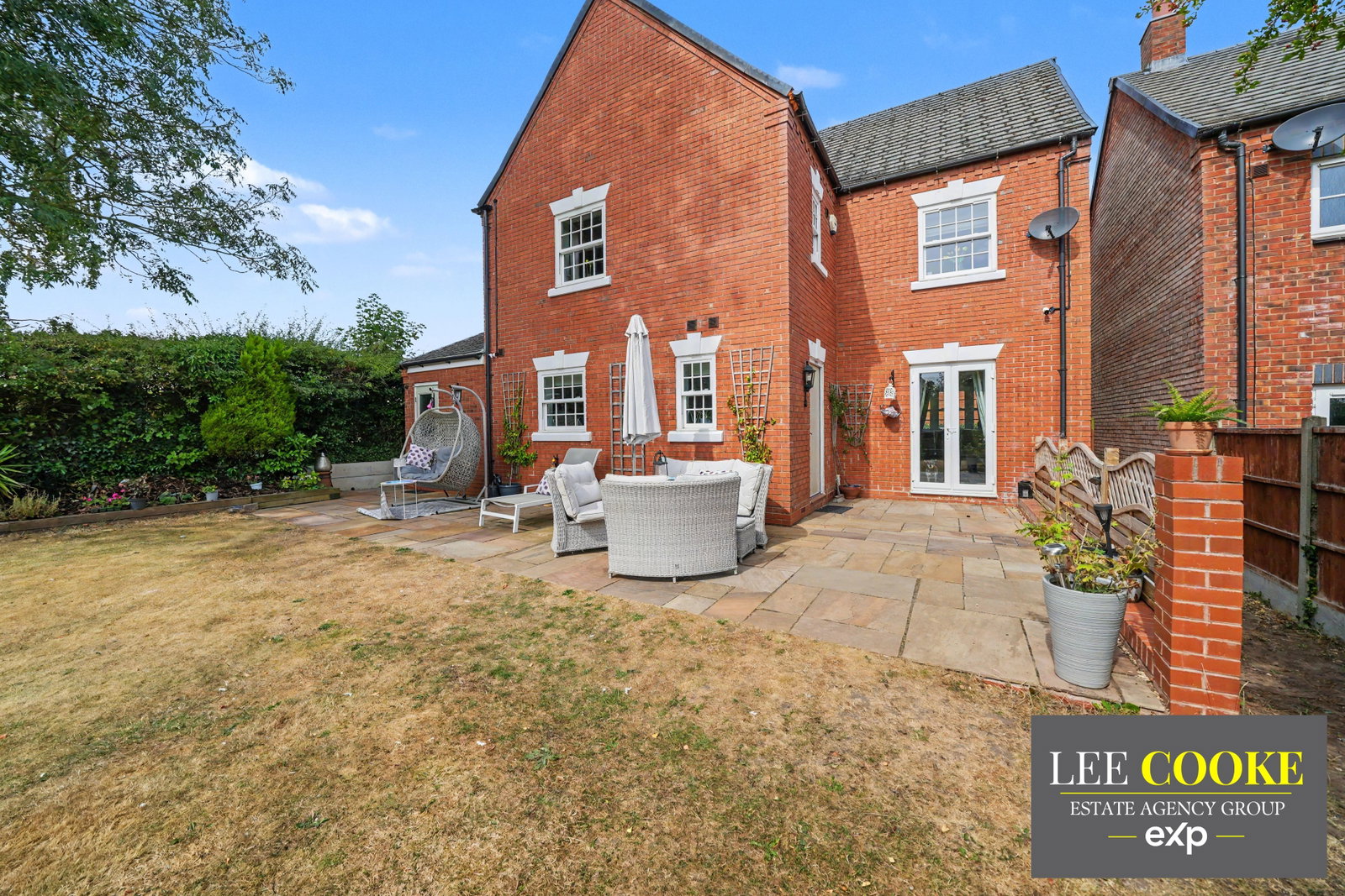 Detached House in Stafford 5
