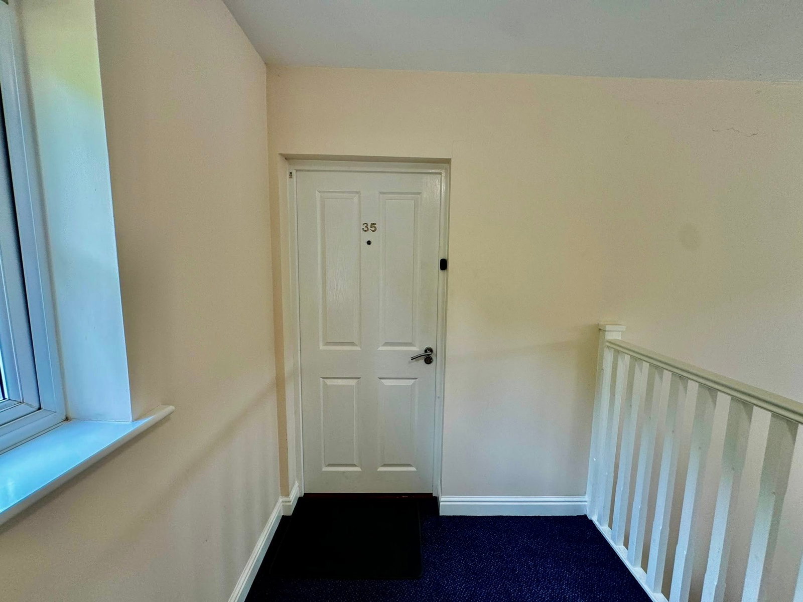 Flat in Ebbw Vale 2
