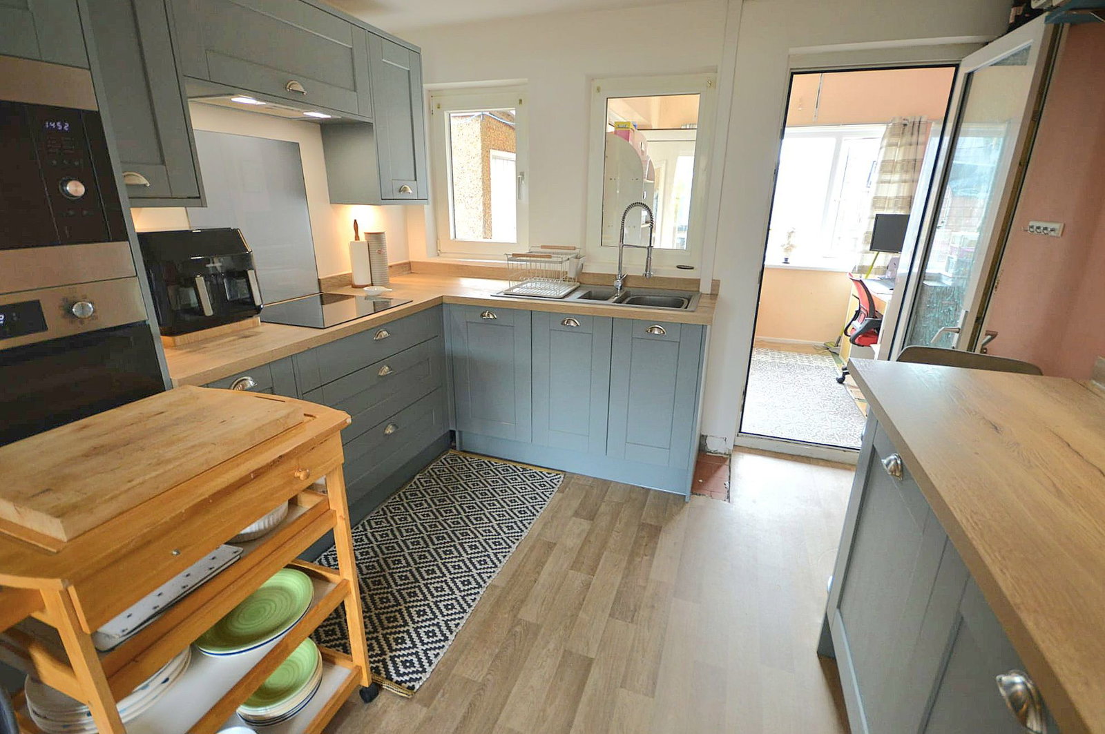 Semi Detached House in Neath 3