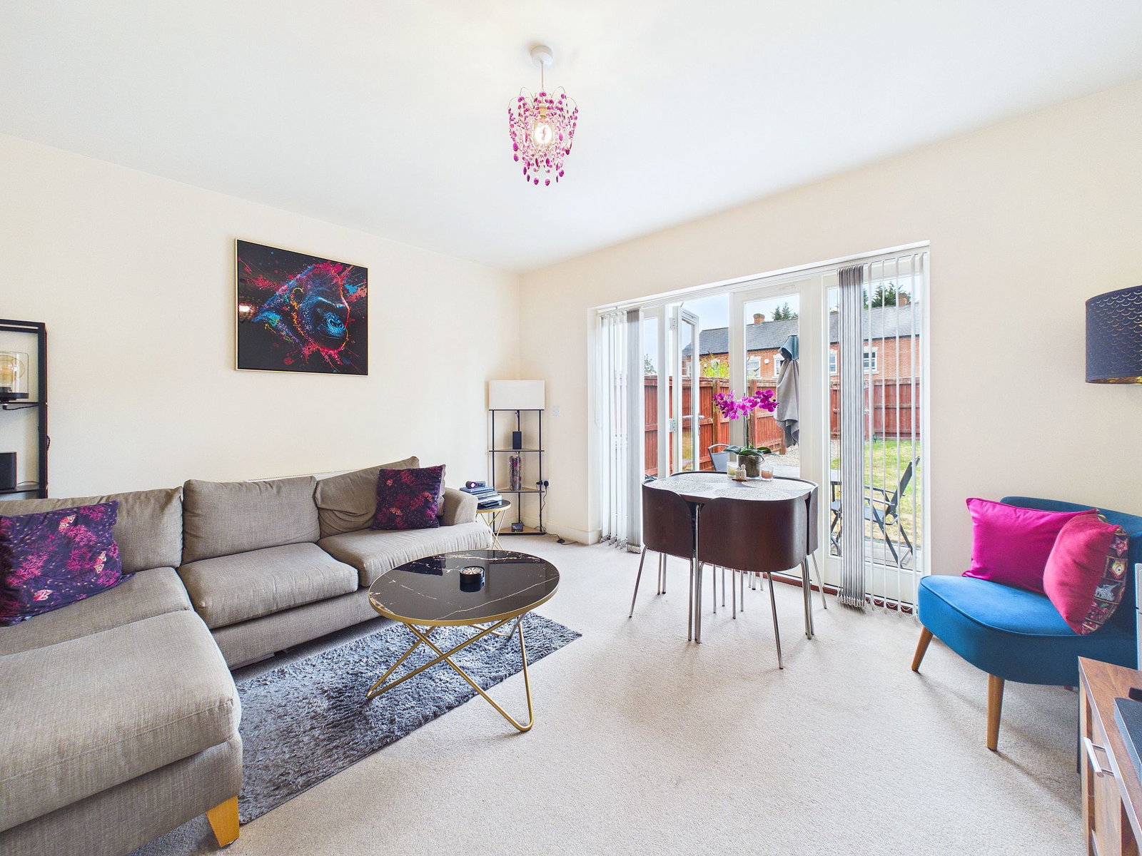 Semi Detached House for sale in Leicester, Onderby Mews, Oadby, 731 m²