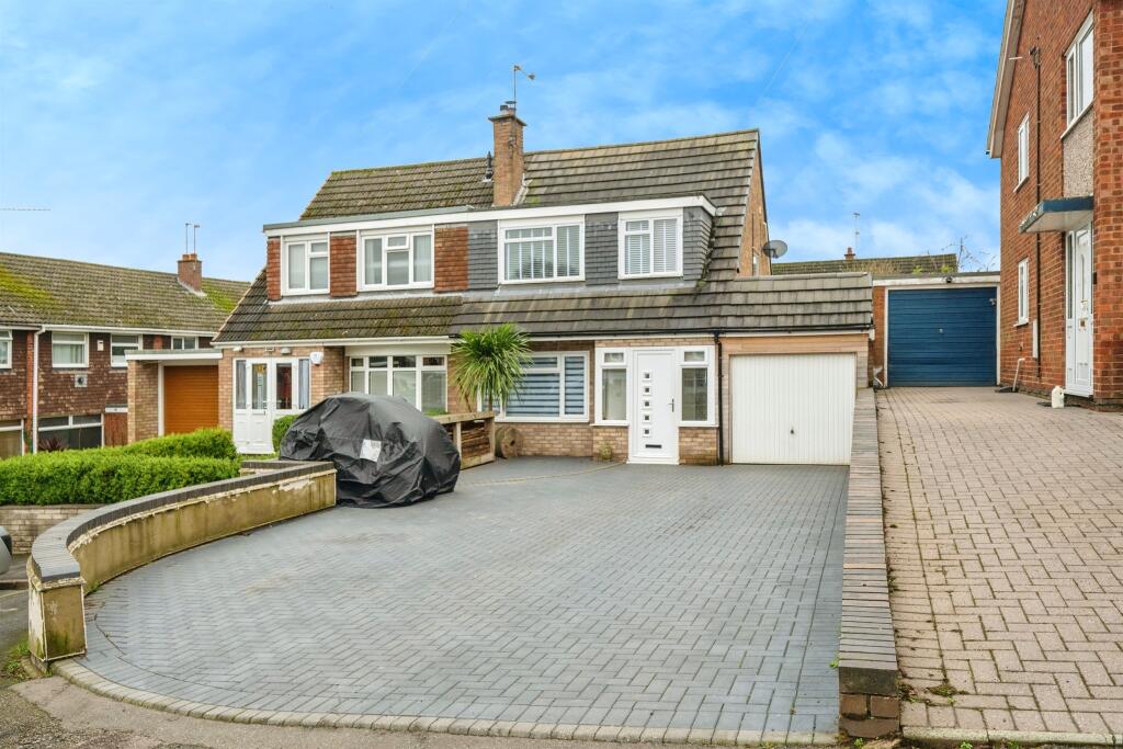 Semi Detached House in Rugeley