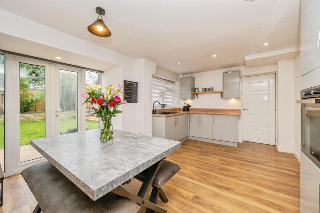 Semi Detached House in Rugeley