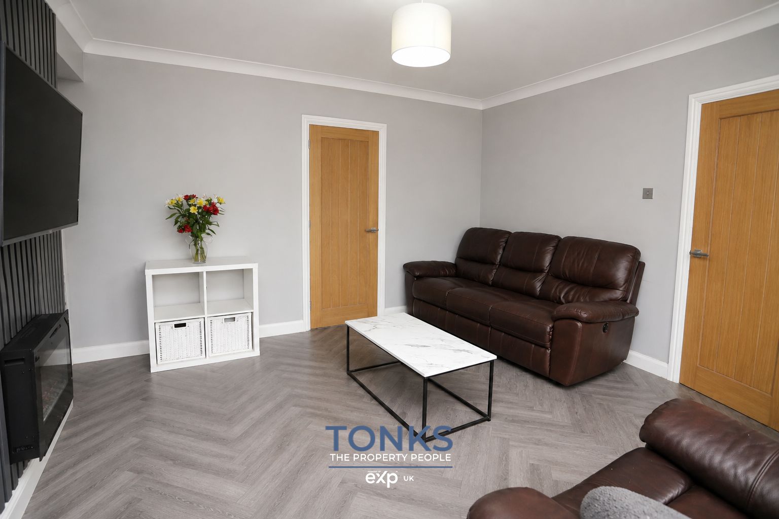 Semi Detached House in Halesowen