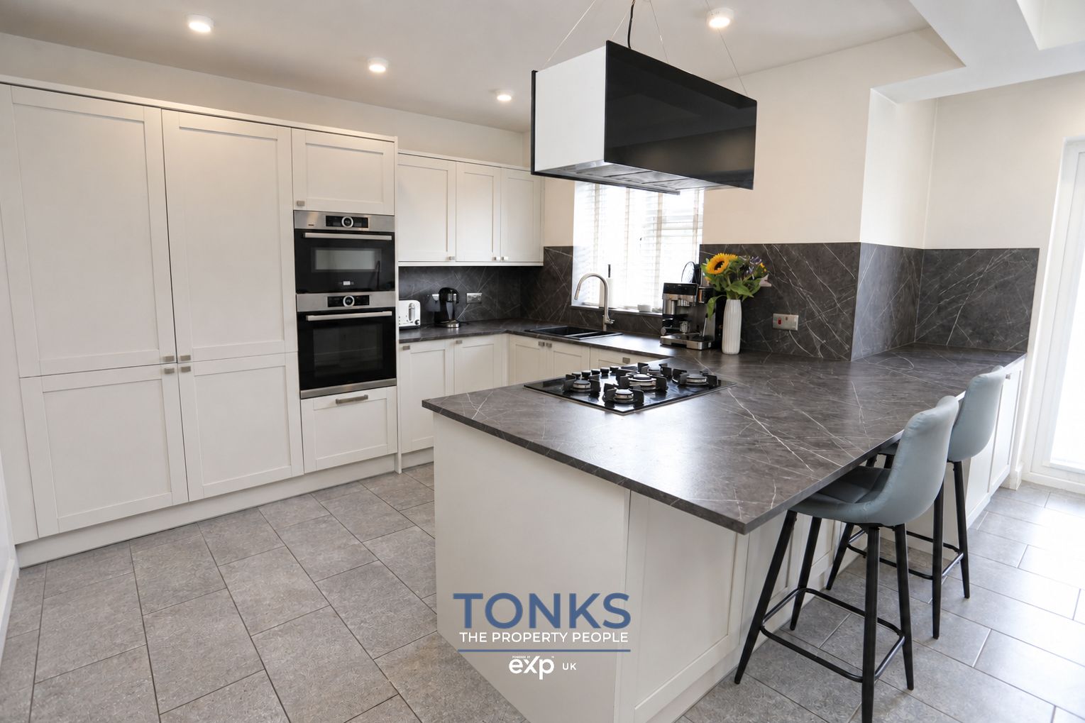 Semi Detached House in Halesowen