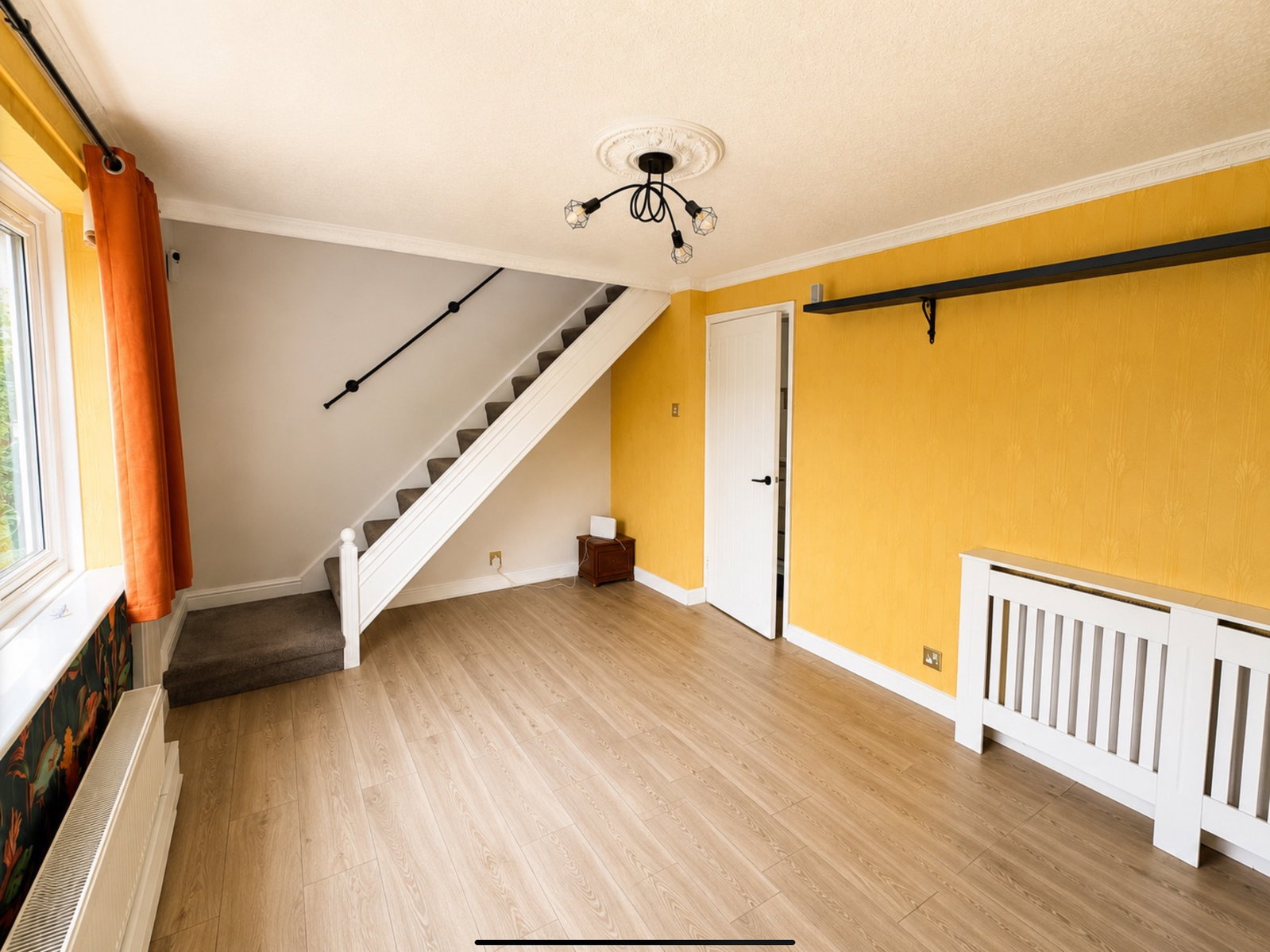 Semi Detached Bungalow for sale in Nottingham, Stonechurch View, Annesley, Nottingham, NG15 0AY