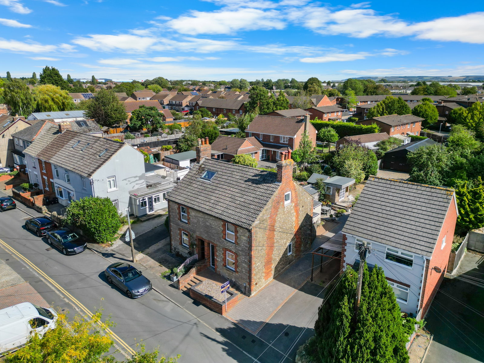 Semi Detached House for sale in Swindon, St. Philips Road, Swindon, SN2 7QP