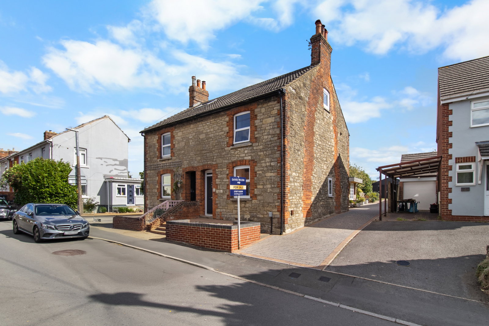 Semi Detached House for sale in Swindon, St. Philips Road, Swindon, SN2 7QP