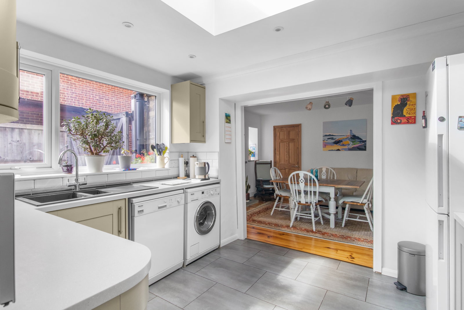 Semi Detached House for sale in Swindon, St. Philips Road, Swindon, SN2 7QP