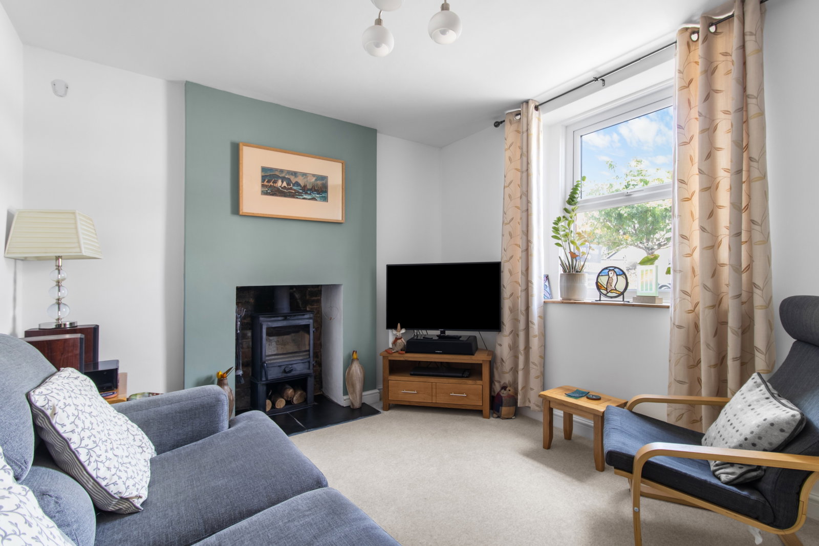 Semi Detached House for sale in Swindon, St. Philips Road, Swindon, SN2 7QP