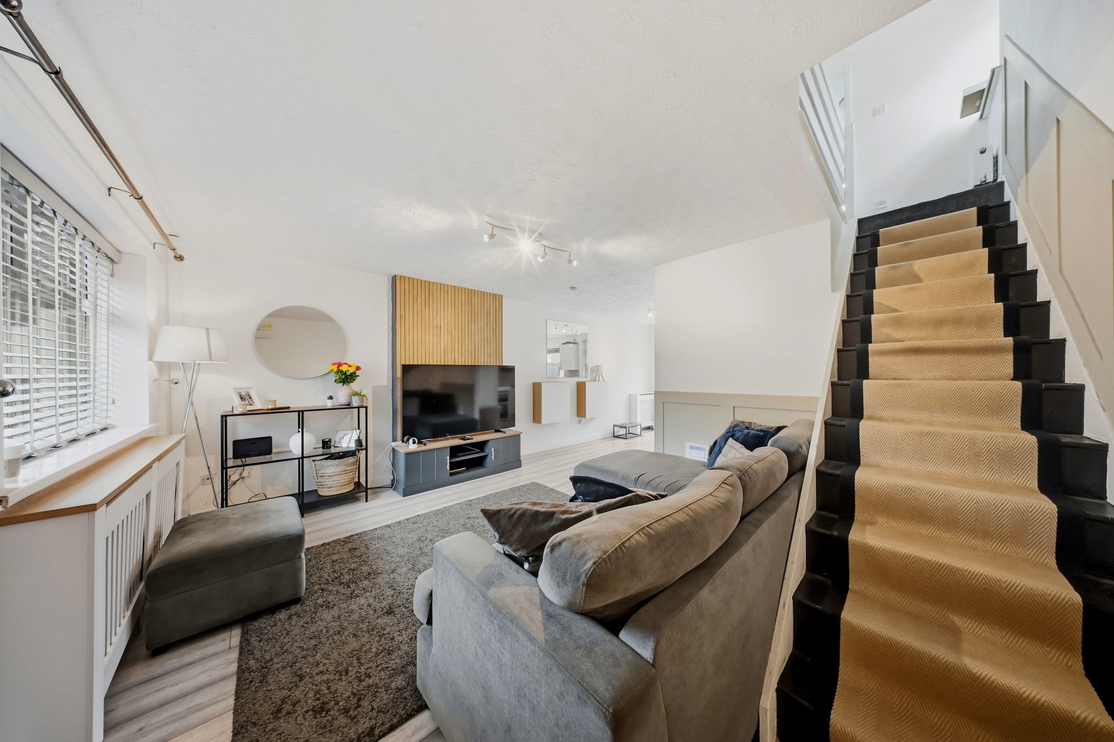 Semi Detached House for sale in Manchester, Hopefold Drive, Worsley, Manchester, M28 3PN