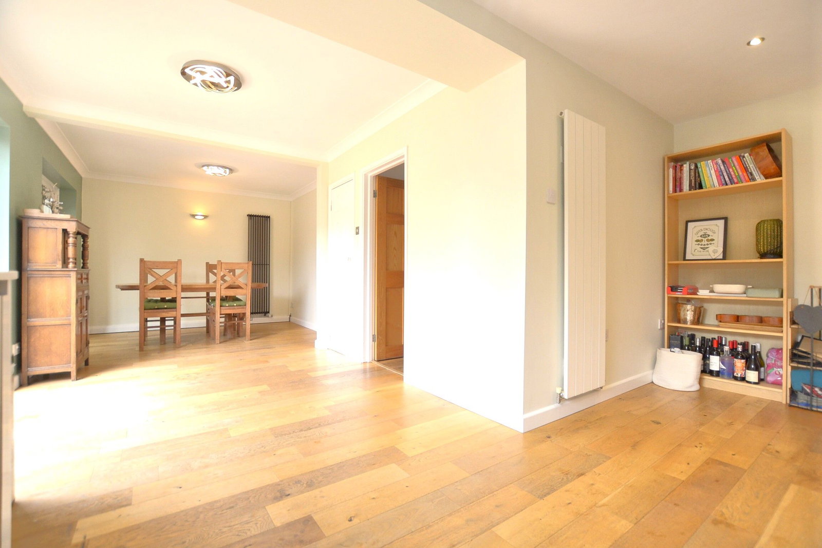 Semi Detached House in Gloucester 3