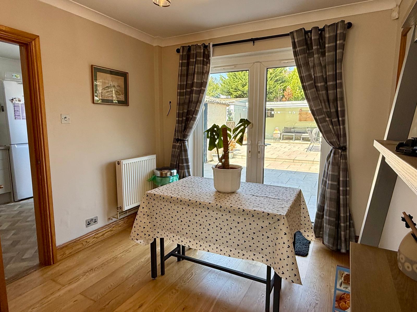 Terraced House for sale in Swansea, Lon Olchfa, Sketty, Swansea, SA2 8NN