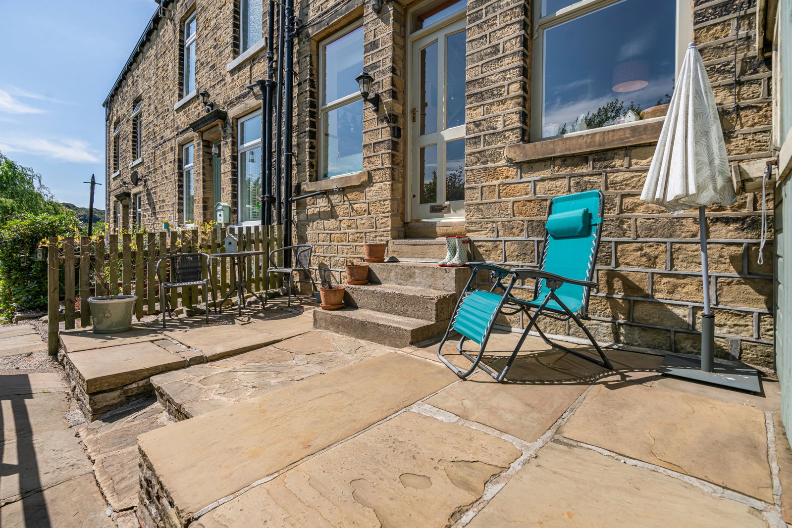 Terraced House in Sowerby Bridge 3