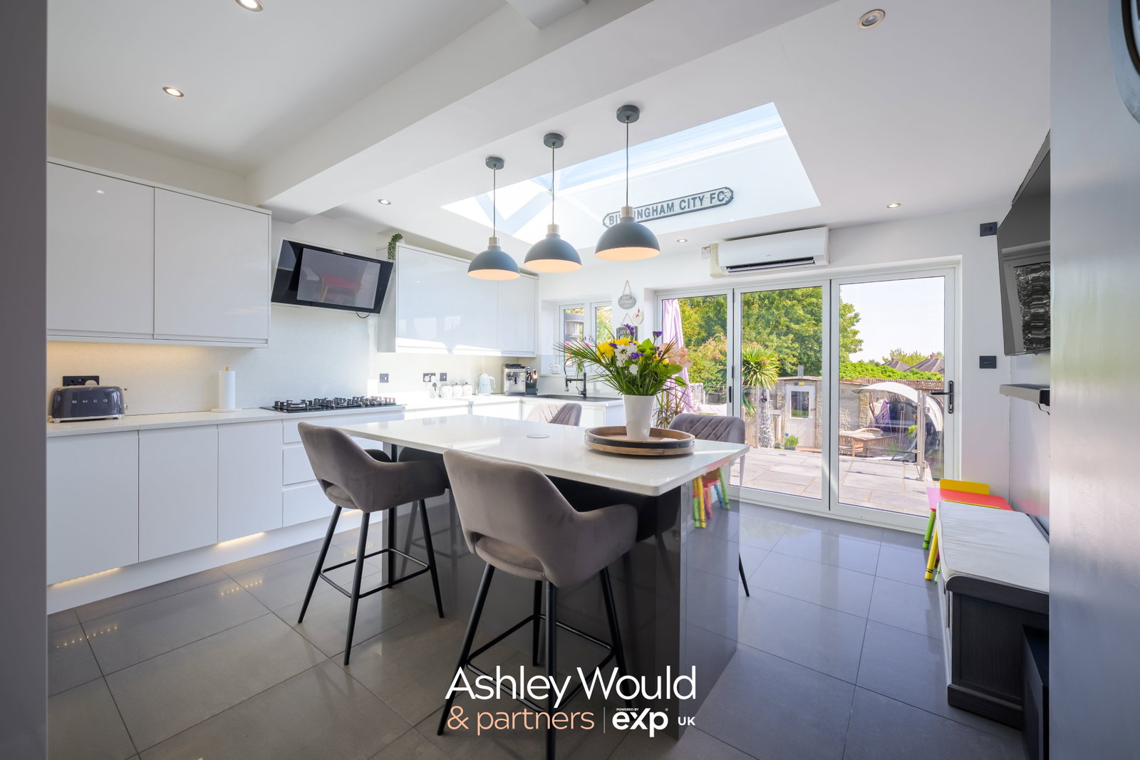 Semi Detached House in Birmingham 3