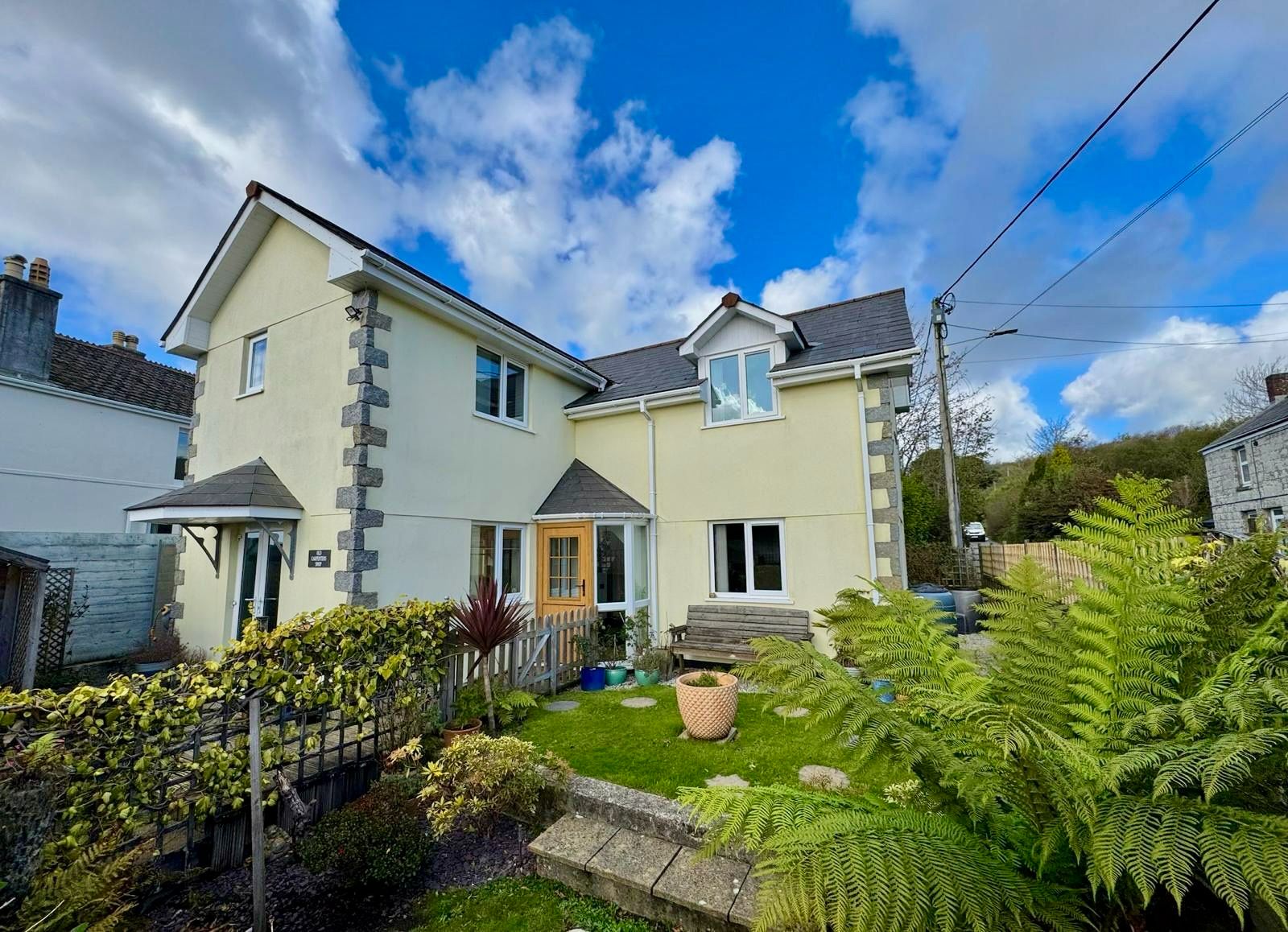 Detached House for sale in St. Austell, Hillhead, nr St Stephen, Cornwall, PL26, 1075 m²