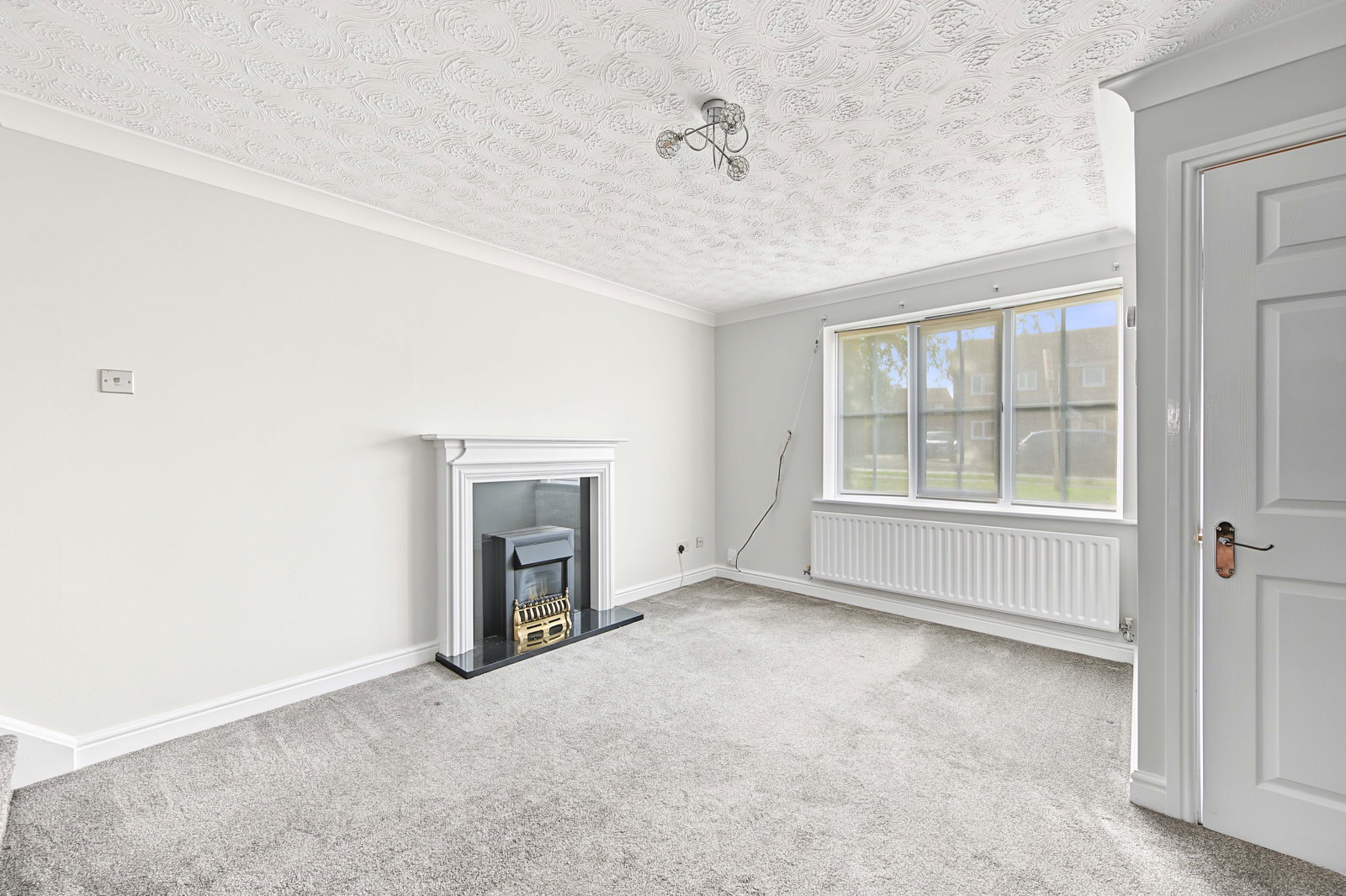 Terraced House for sale in Grantham, Sunningdale in Grantham - No Chain, 852 m²