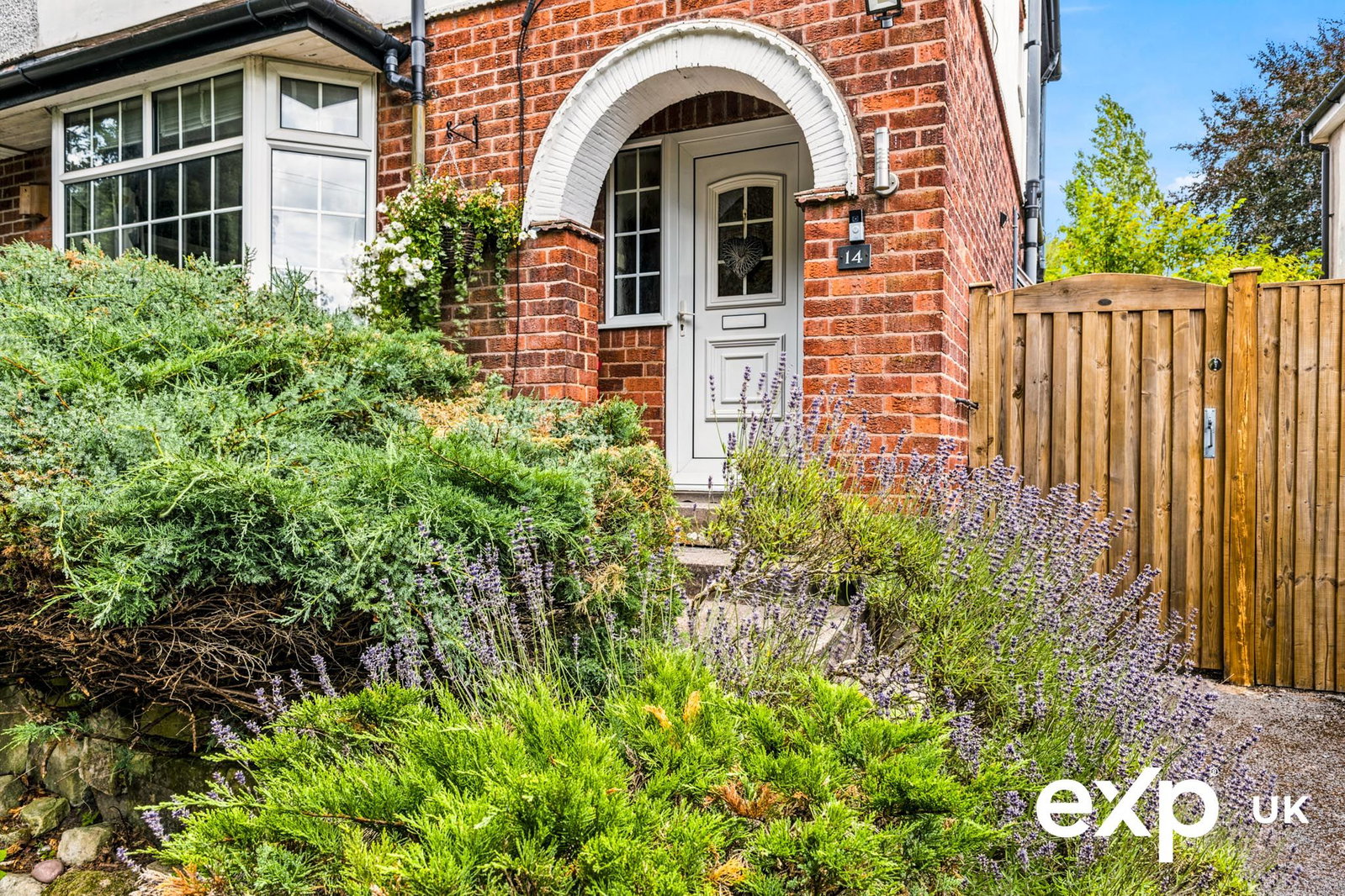 Semi Detached House for sale in Nottingham, Sheepwalk Lane, Ravenshead