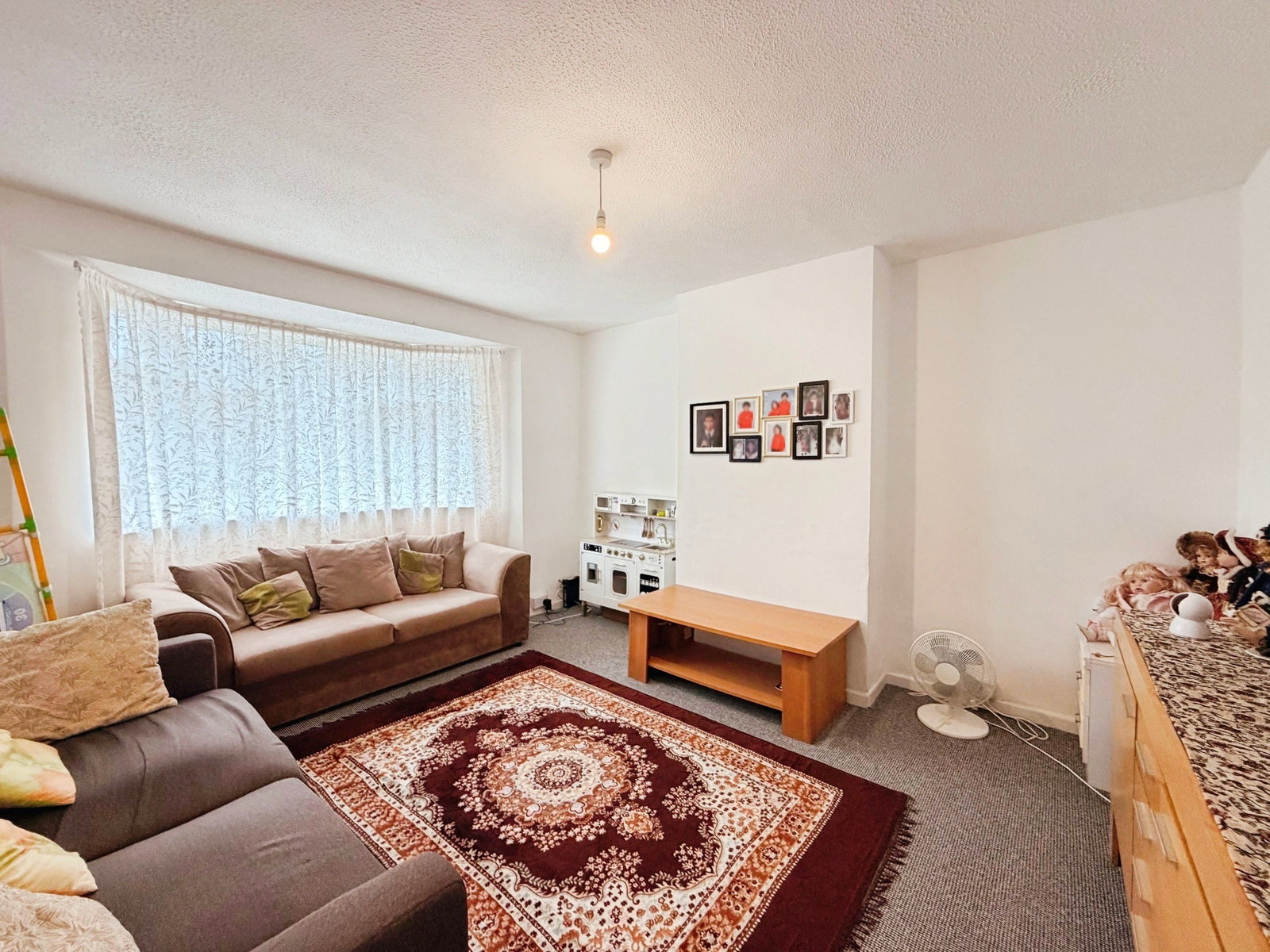 End Of Terrace House for sale in Bristol, Wells Road, Bristol, BS14 9AF, 967 m²