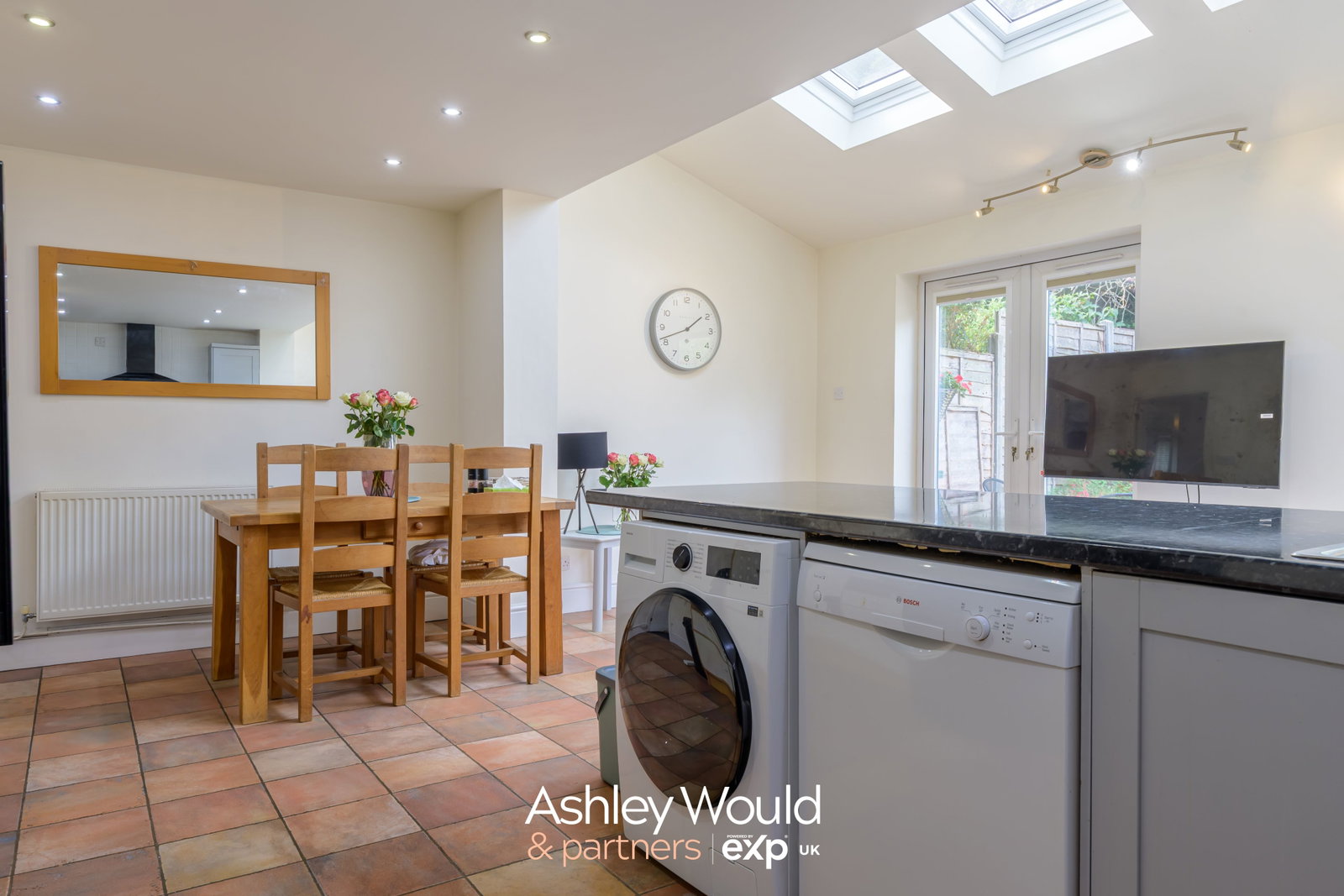 Semi Detached House in Birmingham 5