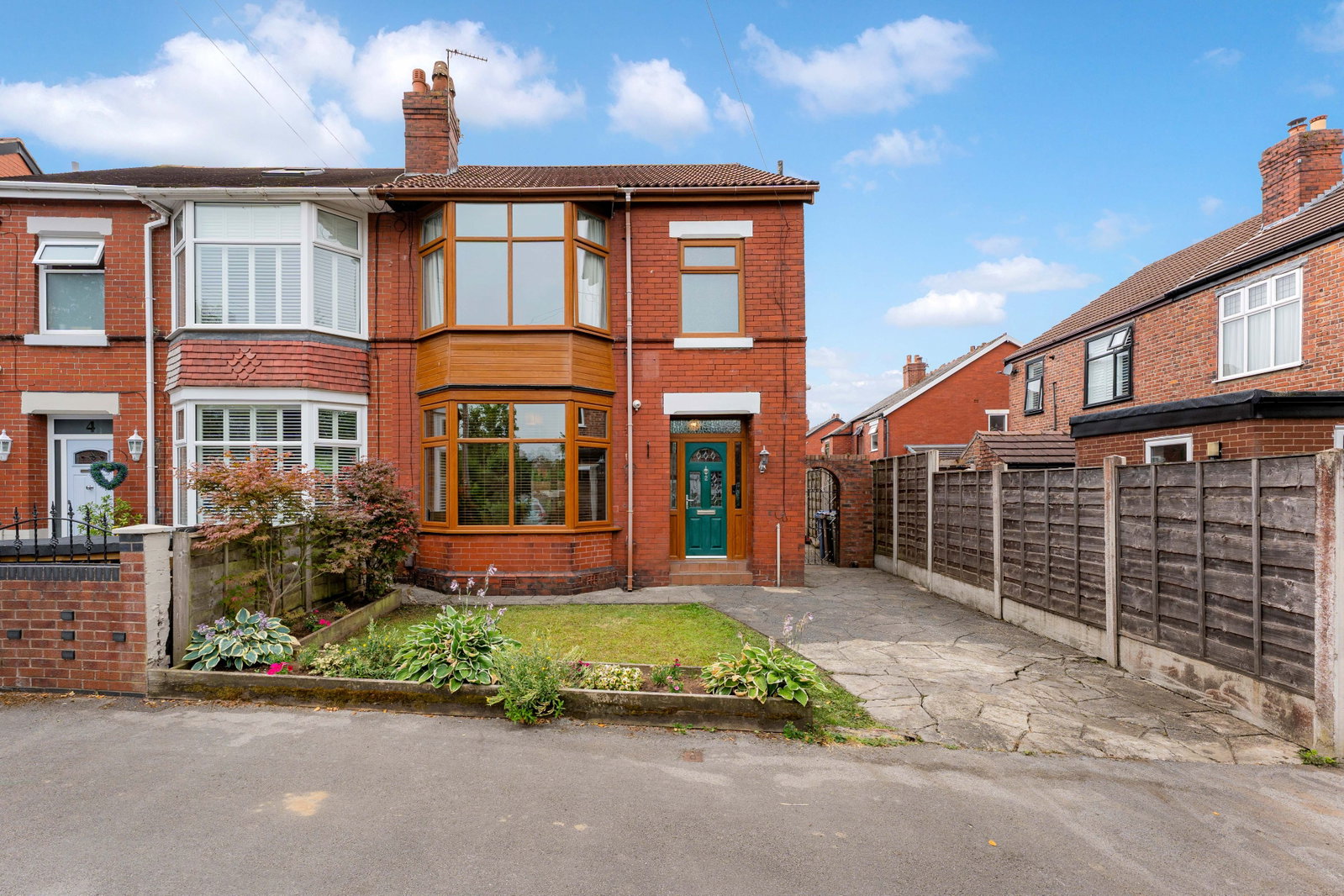 Semi Detached House in Stockport 3