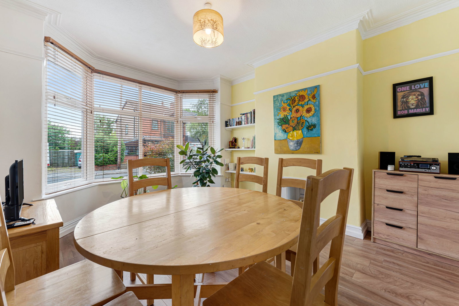 Semi Detached House for sale in Stockport, Hassop Road, Reddish