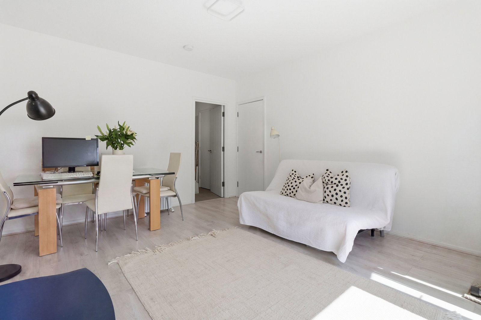 Apartment for sale in London, Fern Walk, London, SE16 3JD