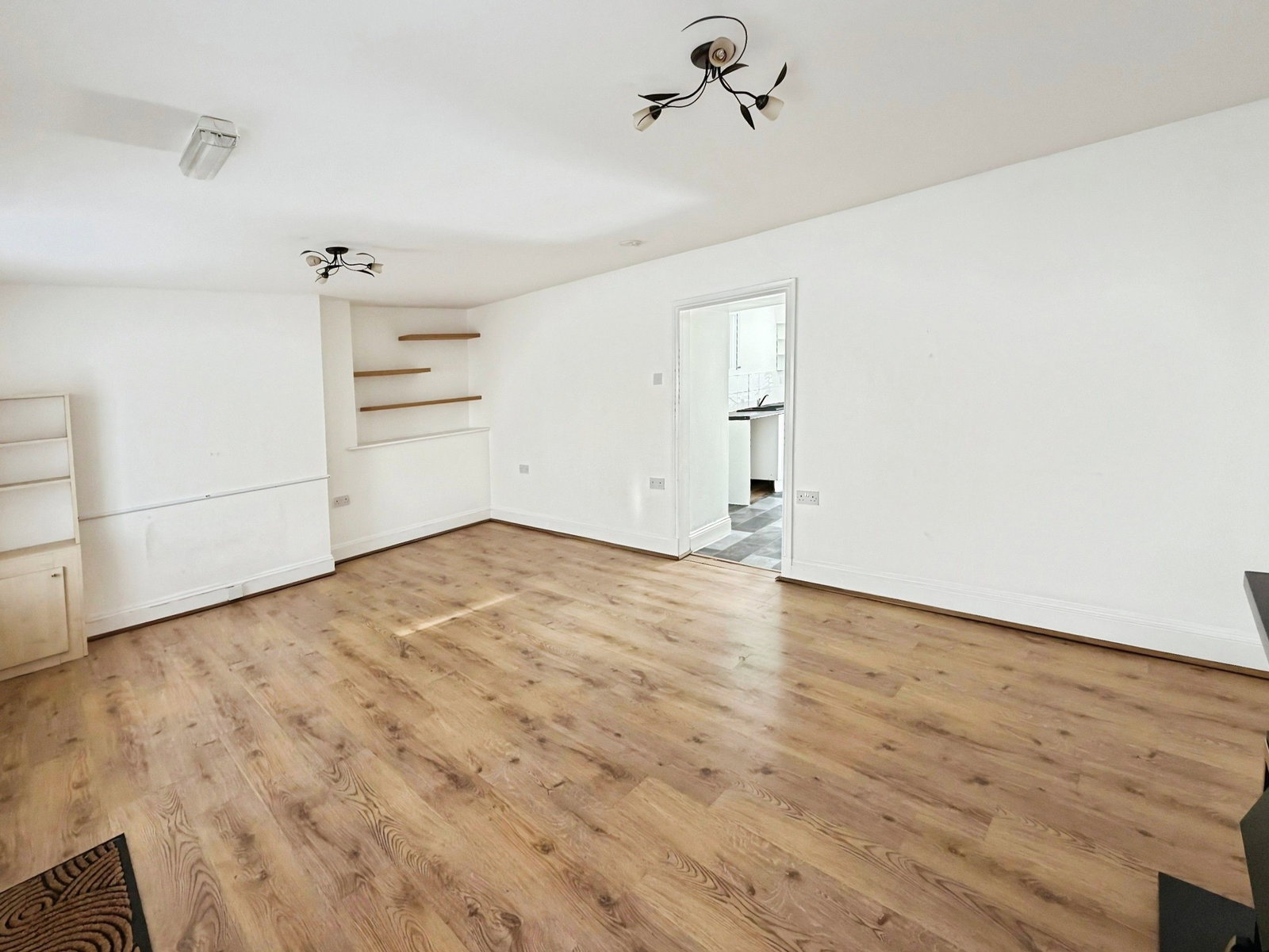 Terraced House in Llanelli 4