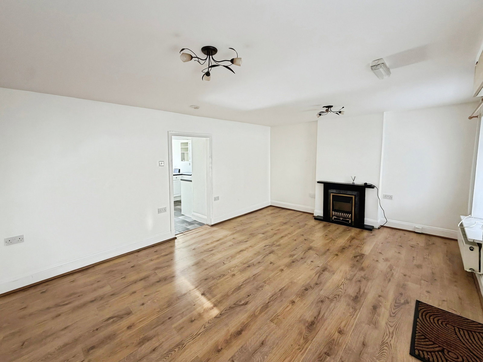 Terraced House in Llanelli 3