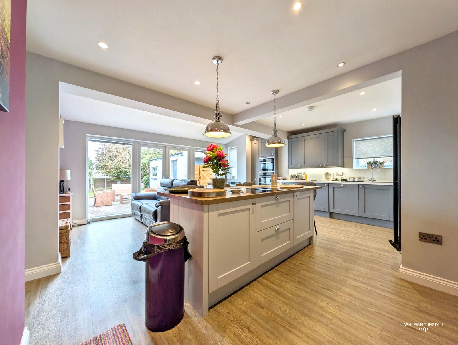 Semi Detached House for sale in Workington, Clifton Court, Workington, CA14 3HR, 1309 m²