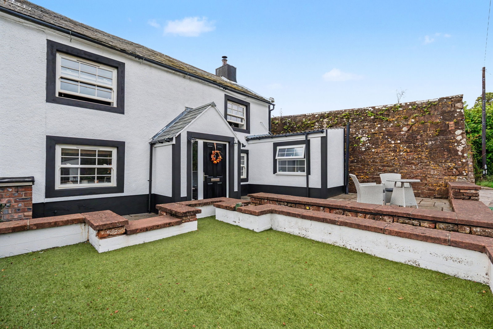 Semi Detached House for sale in Whitehaven, 2 Townhead Cottages, Sandwith, Whitehaven, CA28 9UH, 753 m²