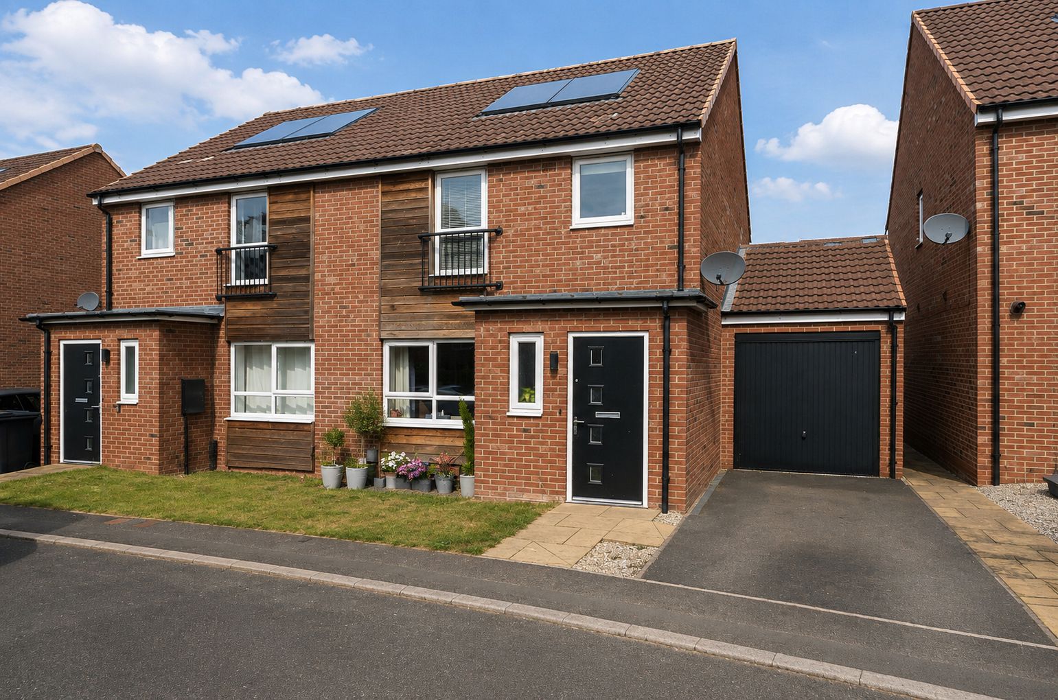 Semi Detached House in York