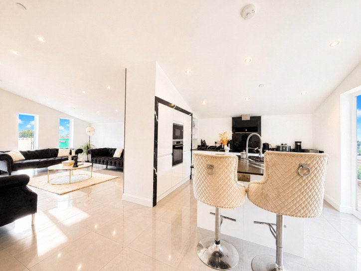 Detached House in Swansea 4