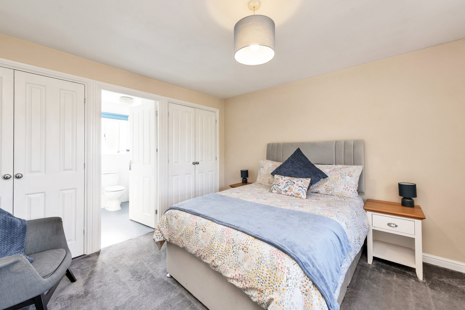 Detached House for sale in Huntingdon, Signal Road, Ramsey, Huntingdon, PE26 1NG, 1666 m²