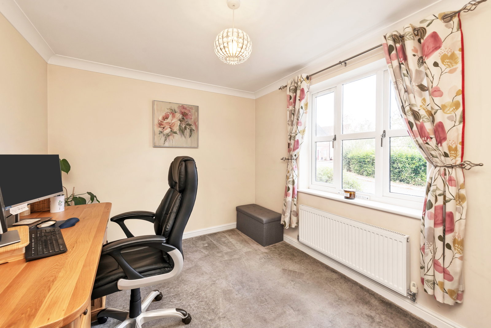 Detached House for sale in Huntingdon, Signal Road, Ramsey, Huntingdon, PE26 1NG, 1666 m²