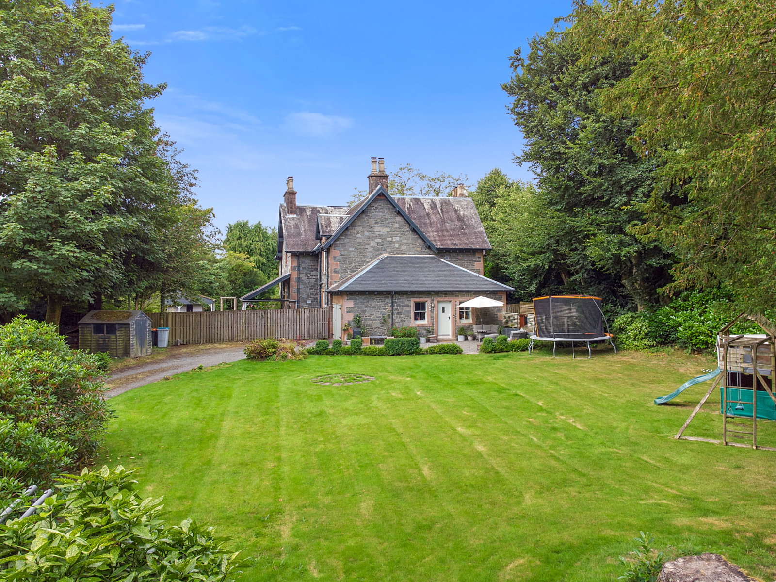 Apartment for sale in Moffat, Haywood Road, Moffat, DG10 9BU, 1528 m²