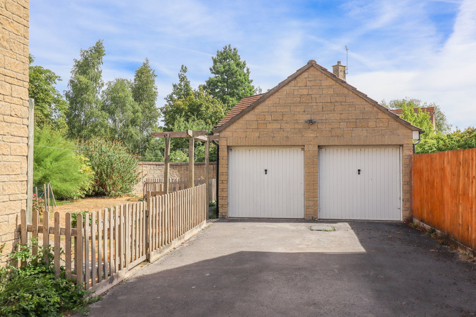 Detached House in Calne 5