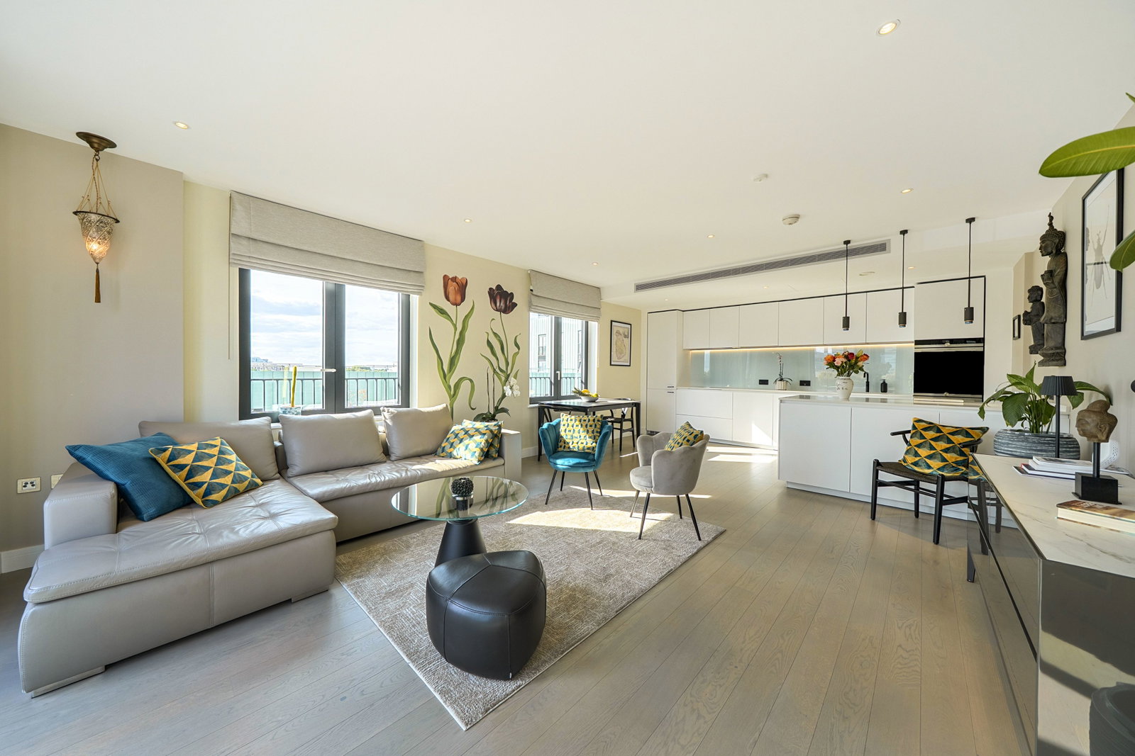 Flat for sale in London, The Ram Quarter, London, SW18, 1217 m²