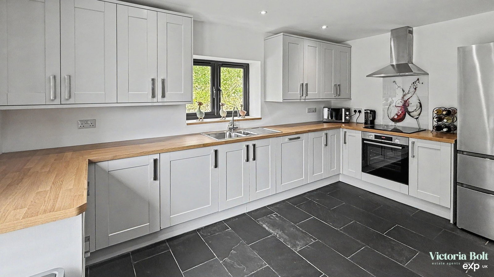 Detached House in Plymouth 3