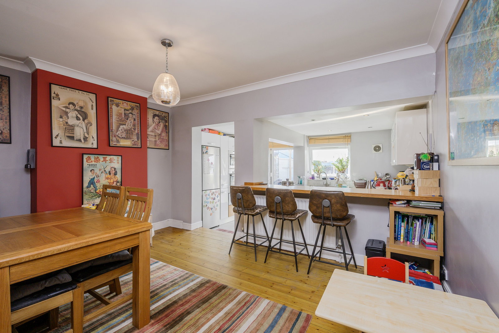 End Of Terrace House for sale in New Malden, Grafton Road, New Malden, 883 m²